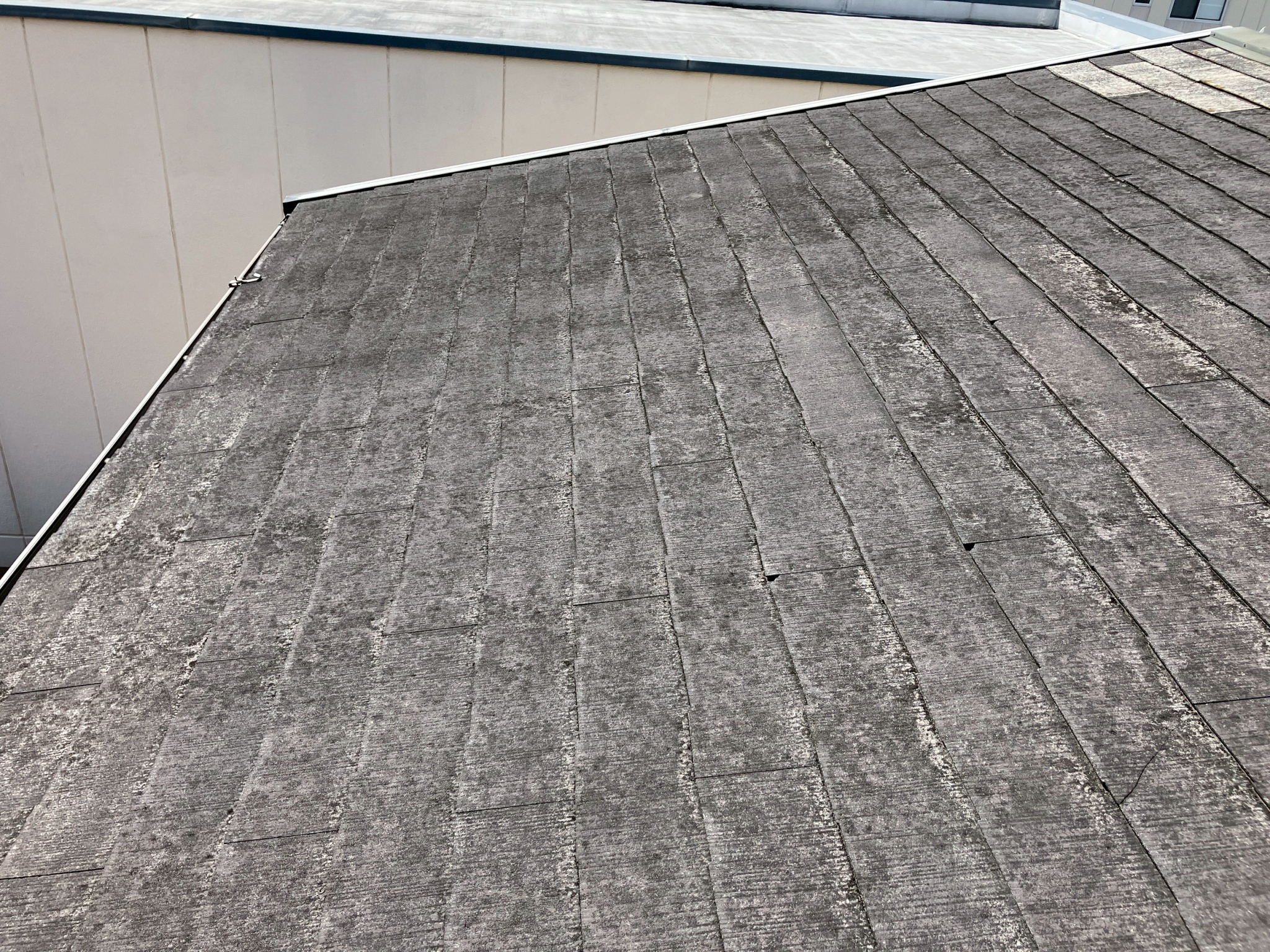 点検を行ったスレート屋根